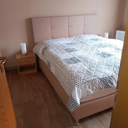 Apartment Ferienwohnung Aspisheim *